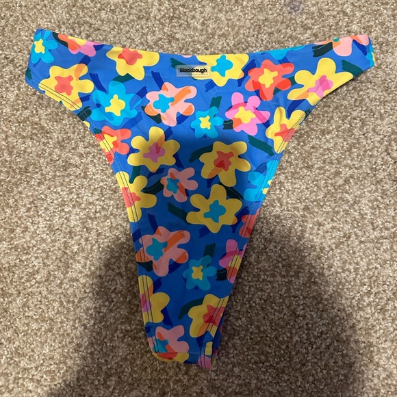 Blackbough Other - Blackbough swimsuit bottoms